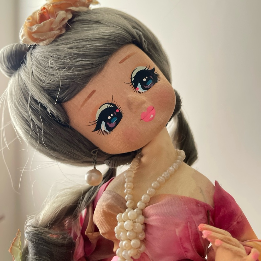 Bradley 1900s female doll unisex multi colored
